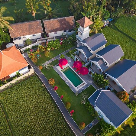 Niniku Ubud Villas Exterior photo