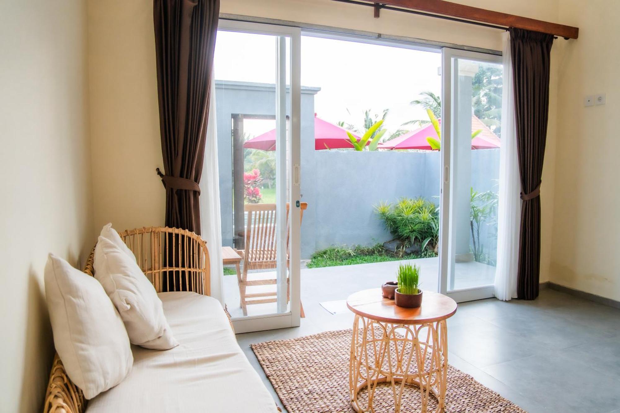Niniku Ubud Villas Exterior photo